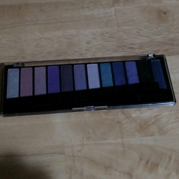 NWOT RIMMEL EYESHADOWS - Picture 2 of 3